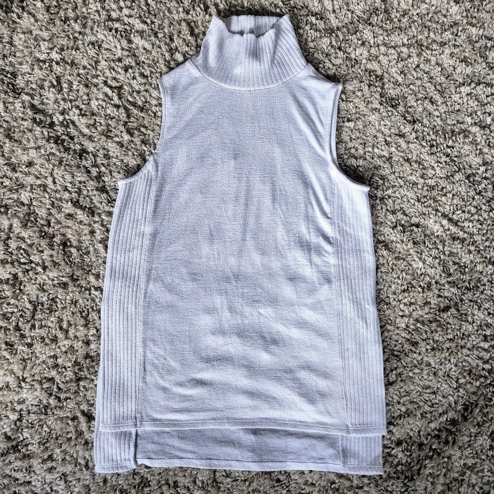 Banana Republic Turtleneck Sleeveless Sweater - Sz S